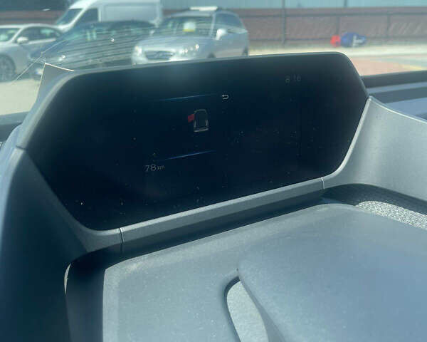 Белый Тойота bZ4X, объемом двигателя 0 л и пробегом 1 тыс. км за 26500 $, фото 3 на Automoto.ua