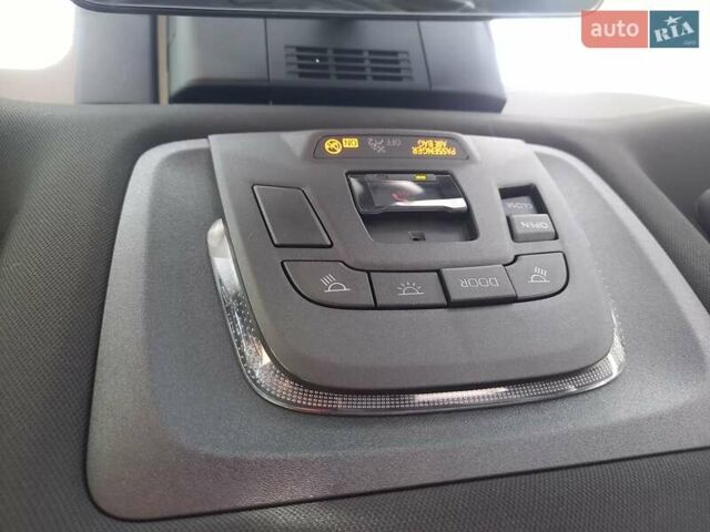 Білий Тойота bZ4X, об'ємом двигуна 0 л та пробігом 5 тис. км за 29000 $, фото 39 на Automoto.ua