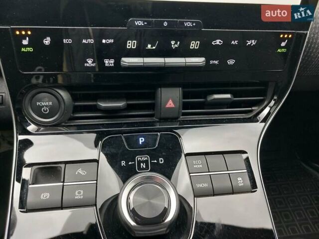 Білий Тойота bZ4X, об'ємом двигуна 0 л та пробігом 48 тис. км за 25300 $, фото 37 на Automoto.ua