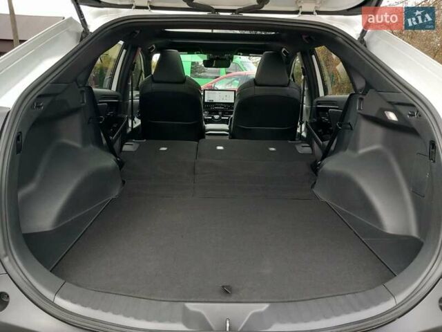 Білий Тойота bZ4X, об'ємом двигуна 0 л та пробігом 48 тис. км за 25300 $, фото 11 на Automoto.ua