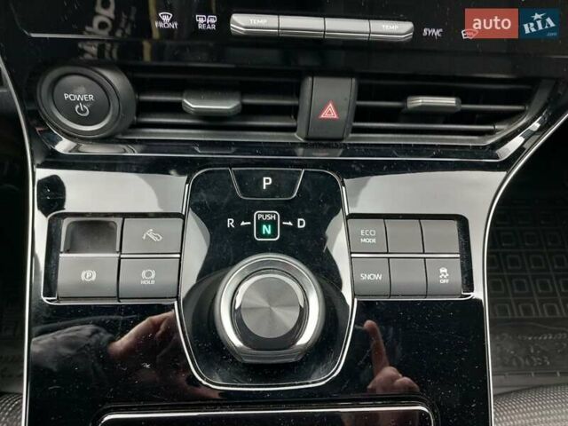 Білий Тойота bZ4X, об'ємом двигуна 0 л та пробігом 48 тис. км за 25300 $, фото 34 на Automoto.ua