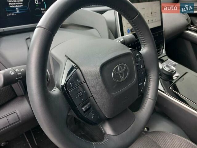 Білий Тойота bZ4X, об'ємом двигуна 0 л та пробігом 48 тис. км за 25300 $, фото 17 на Automoto.ua