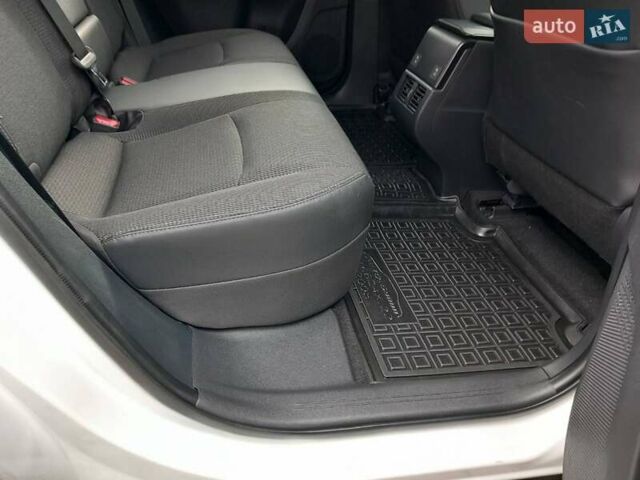 Білий Тойота bZ4X, об'ємом двигуна 0 л та пробігом 48 тис. км за 25300 $, фото 38 на Automoto.ua