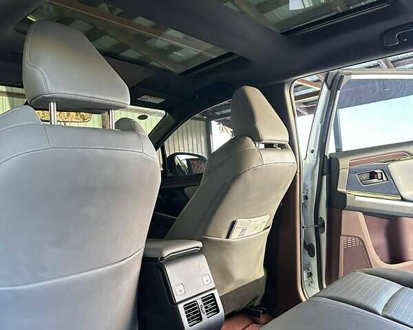 Белый Тойота bZ4X, объемом двигателя 0 л и пробегом 35 тыс. км за 26500 $, фото 3 на Automoto.ua