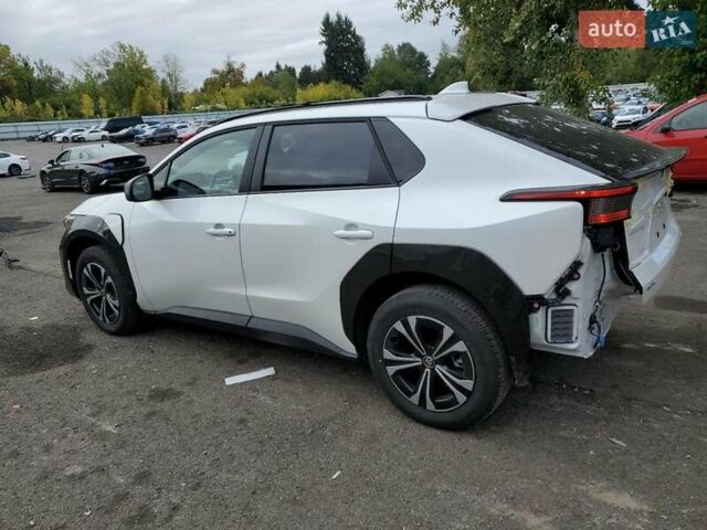 Белый Тойота bZ4X, объемом двигателя 0 л и пробегом 30 тыс. км за 15100 $, фото 1 на Automoto.ua