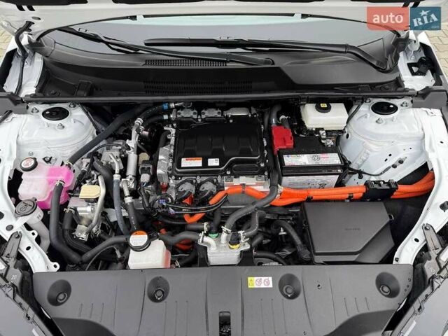 Белый Тойота bZ4X, объемом двигателя 0 л и пробегом 2 тыс. км за 27999 $, фото 53 на Automoto.ua