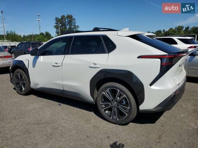 Белый Тойота bZ4X, объемом двигателя 0 л и пробегом 25 тыс. км за 11100 $, фото 1 на Automoto.ua