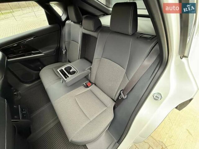 Белый Тойота bZ4X, объемом двигателя 0 л и пробегом 2 тыс. км за 27999 $, фото 71 на Automoto.ua