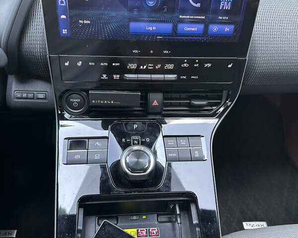 Черный Тойота bZ4X, объемом двигателя 0 л и пробегом 31 тыс. км за 23500 $, фото 7 на Automoto.ua