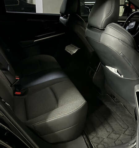 Черный Тойота bZ4X, объемом двигателя 0 л и пробегом 44 тыс. км за 21500 $, фото 9 на Automoto.ua