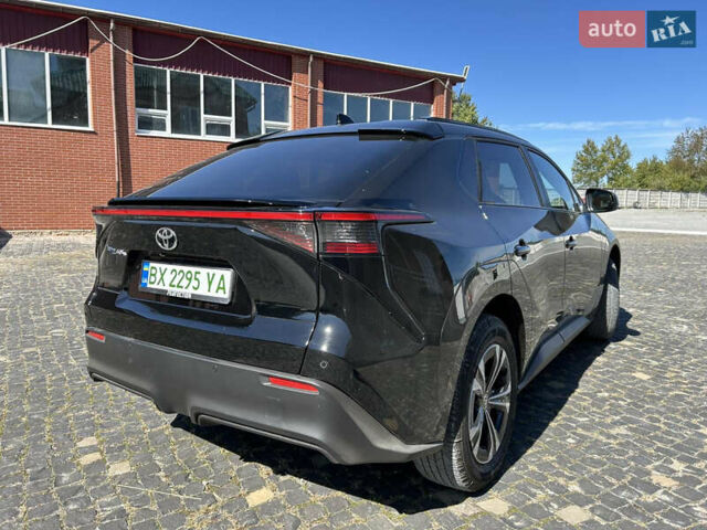 Черный Тойота bZ4X, объемом двигателя 0 л и пробегом 31 тыс. км за 26900 $, фото 5 на Automoto.ua