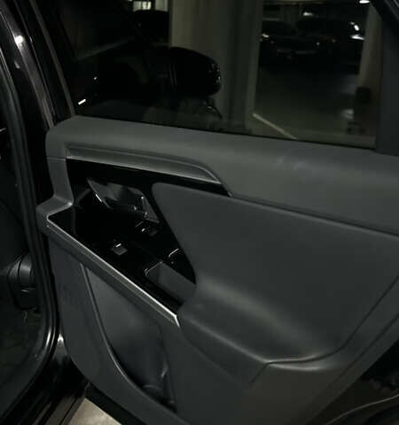 Черный Тойота bZ4X, объемом двигателя 0 л и пробегом 44 тыс. км за 21500 $, фото 10 на Automoto.ua