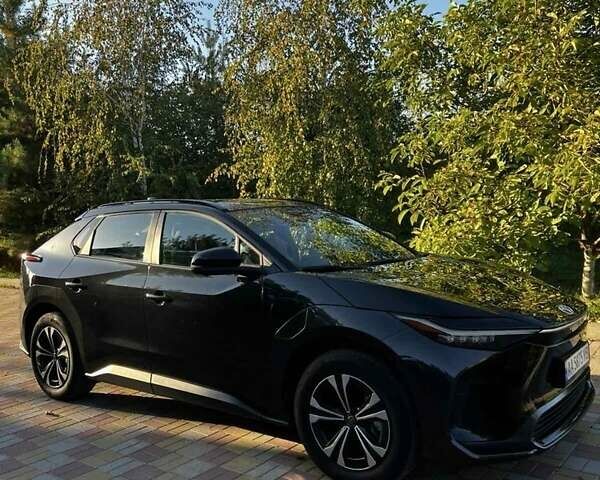 Тойота bZ4X 2022 в Кременчуге на Automoto.ua Черный Тойота bZ4X, объемом двигателя 0 л и пробегом 34 тыс. км за 28800 $, фото 1 на Automoto.ua