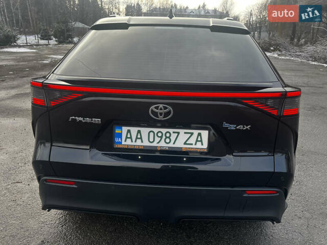 Черный Тойота bZ4X, объемом двигателя 0 л и пробегом 13 тыс. км за 23999 $, фото 13 на Automoto.ua