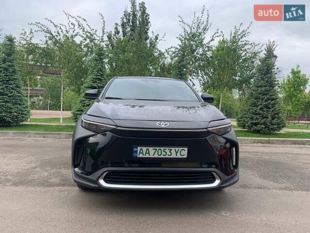 Черный Тойота bZ4X, объемом двигателя 0 л и пробегом 47 тыс. км за 27400 $, фото 3 на Automoto.ua
