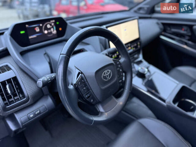 Черный Тойота bZ4X, объемом двигателя 0 л и пробегом 249 тыс. км за 24900 $, фото 27 на Automoto.ua