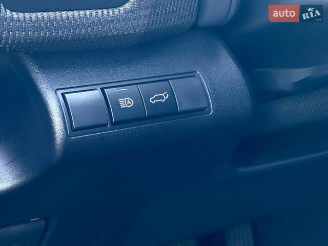 Черный Тойота bZ4X, объемом двигателя 0 л и пробегом 19 тыс. км за 28999 $, фото 24 на Automoto.ua