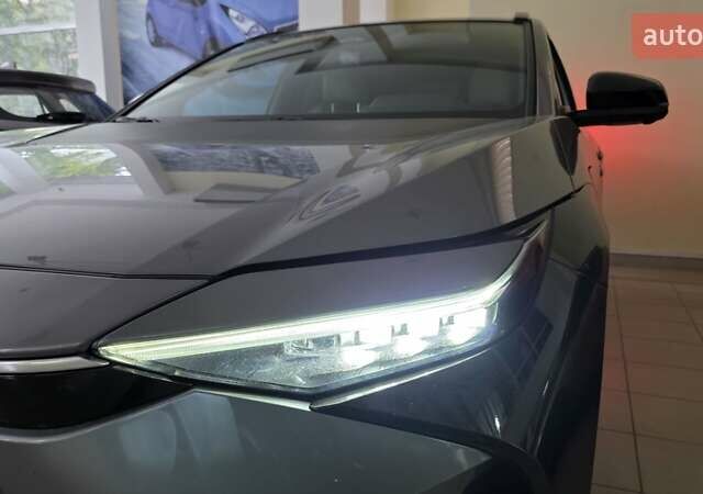 Черный Тойота bZ4X, объемом двигателя 0 л и пробегом 9 тыс. км за 29500 $, фото 1 на Automoto.ua