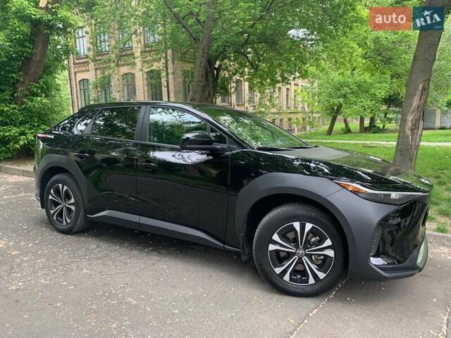 Черный Тойота bZ4X, объемом двигателя 0 л и пробегом 47 тыс. км за 27400 $, фото 14 на Automoto.ua