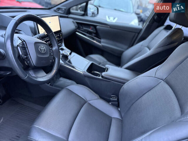 Черный Тойота bZ4X, объемом двигателя 0 л и пробегом 249 тыс. км за 24900 $, фото 34 на Automoto.ua