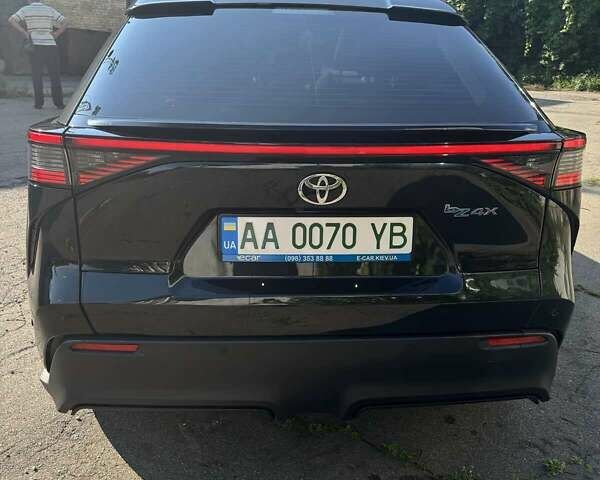 Чорний Тойота bZ4X, об'ємом двигуна 0 л та пробігом 21 тис. км за 25000 $, фото 1 на Automoto.ua