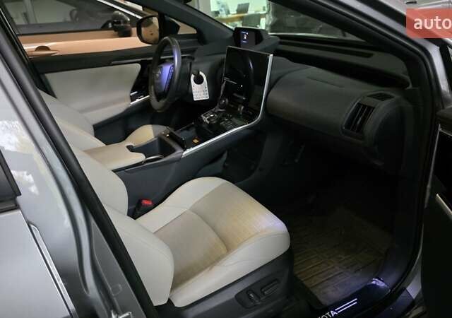 Черный Тойота bZ4X, объемом двигателя 0 л и пробегом 9 тыс. км за 28999 $, фото 6 на Automoto.ua