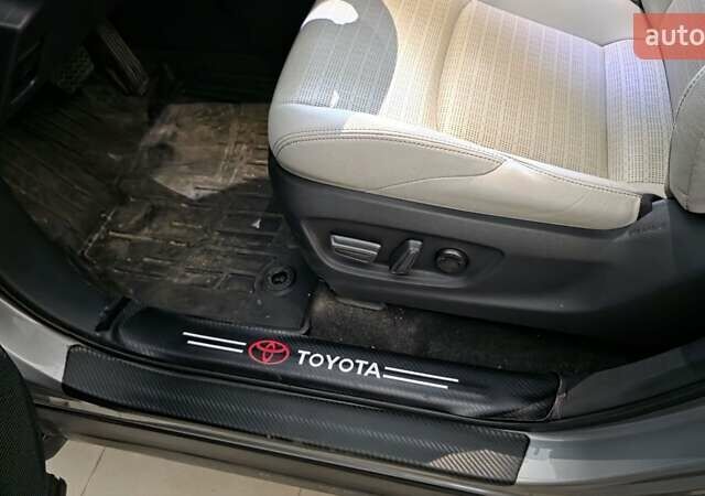Черный Тойота bZ4X, объемом двигателя 0 л и пробегом 9 тыс. км за 28999 $, фото 8 на Automoto.ua