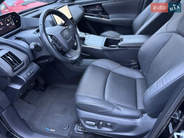 Черный Тойота bZ4X, объемом двигателя 0 л и пробегом 249 тыс. км за 24900 $, фото 26 на Automoto.ua