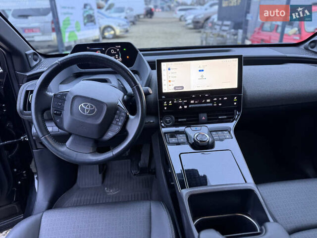 Черный Тойота bZ4X, объемом двигателя 0 л и пробегом 249 тыс. км за 24900 $, фото 42 на Automoto.ua