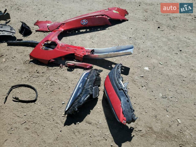 Красный Тойота bZ4X, объемом двигателя 0 л и пробегом 78 тыс. км за 15750 $, фото 12 на Automoto.ua