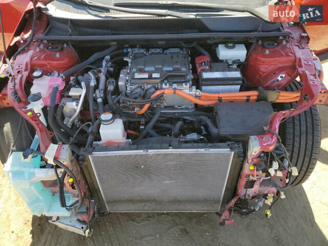 Красный Тойота bZ4X, объемом двигателя 0 л и пробегом 78 тыс. км за 15750 $, фото 6 на Automoto.ua