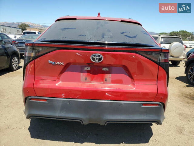 Красный Тойота bZ4X, объемом двигателя 0 л и пробегом 78 тыс. км за 15750 $, фото 5 на Automoto.ua