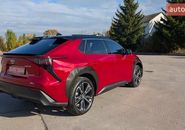 Красный Тойота bZ4X, объемом двигателя 0 л и пробегом 20 тыс. км за 26299 $, фото 10 на Automoto.ua