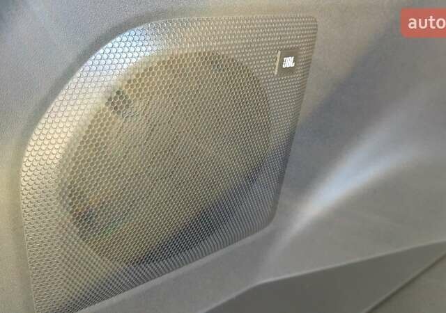 Красный Тойота bZ4X, объемом двигателя 0 л и пробегом 20 тыс. км за 26299 $, фото 8 на Automoto.ua