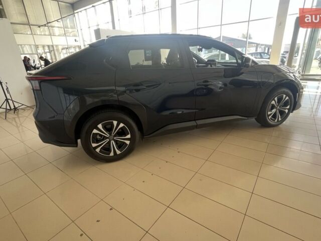 купить новое авто Тойота bZ4X 2022 года от официального дилера Global Electric Тойота фото