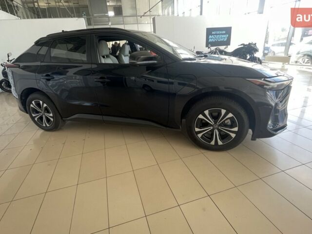 купить новое авто Тойота bZ4X 2022 года от официального дилера Global Electric Тойота фото