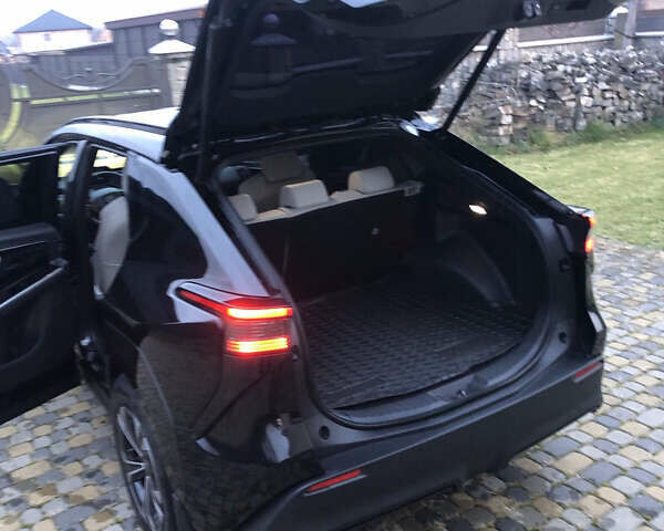 Тойота bZ4X, объемом двигателя 0 л и пробегом 40 тыс. км за 24650 $, фото 15 на Automoto.ua