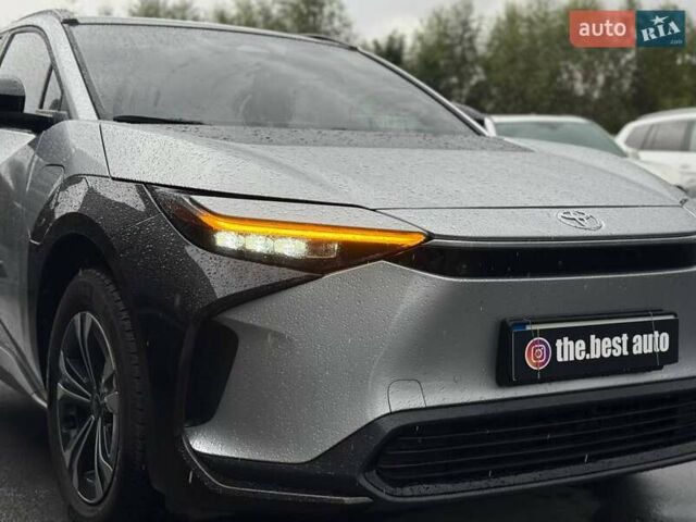 Серый Тойота bZ4X, объемом двигателя 0 л и пробегом 30 тыс. км за 28500 $, фото 14 на Automoto.ua