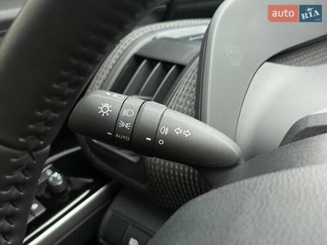 Серый Тойота bZ4X, объемом двигателя 0 л и пробегом 30 тыс. км за 28500 $, фото 36 на Automoto.ua