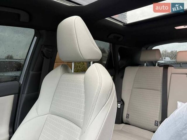 Серый Тойота bZ4X, объемом двигателя 0 л и пробегом 30 тыс. км за 28500 $, фото 45 на Automoto.ua