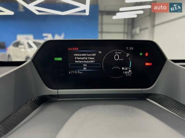 Серый Тойота bZ4X, объемом двигателя 0 л и пробегом 8 тыс. км за 30899 $, фото 12 на Automoto.ua