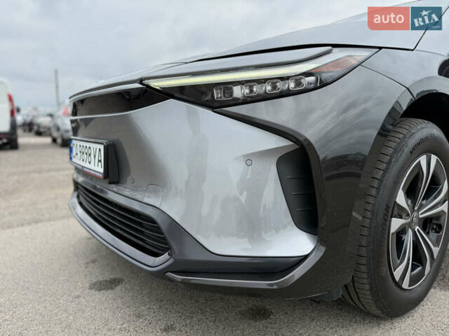 Сірий Тойота bZ4X, об'ємом двигуна 0 л та пробігом 34 тис. км за 23950 $, фото 16 на Automoto.ua