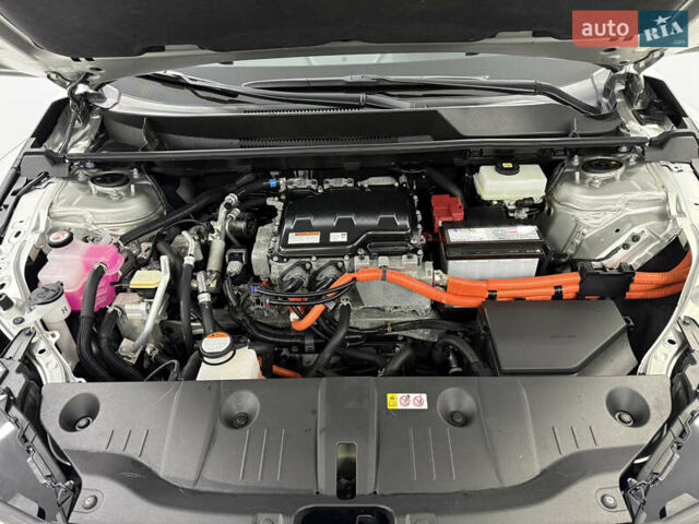 Серый Тойота bZ4X, объемом двигателя 0 л и пробегом 75 тыс. км за 28000 $, фото 39 на Automoto.ua