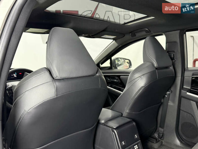 Серый Тойота bZ4X, объемом двигателя 0 л и пробегом 76 тыс. км за 26300 $, фото 37 на Automoto.ua