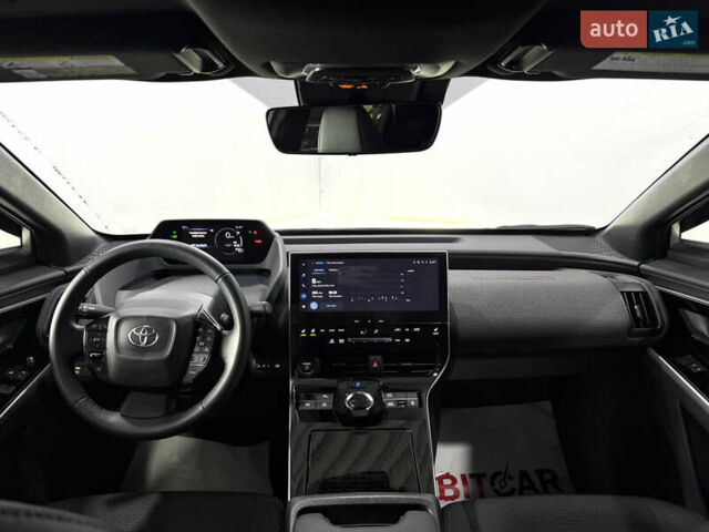 Серый Тойота bZ4X, объемом двигателя 0 л и пробегом 76 тыс. км за 26300 $, фото 32 на Automoto.ua