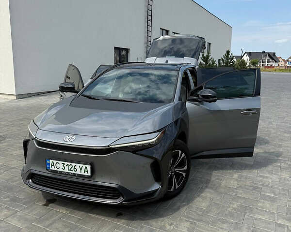 Сірий Тойота bZ4X, об'ємом двигуна 0 л та пробігом 20 тис. км за 25500 $, фото 7 на Automoto.ua