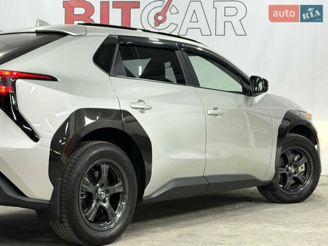 Серый Тойота bZ4X, объемом двигателя 0 л и пробегом 76 тыс. км за 26300 $, фото 10 на Automoto.ua