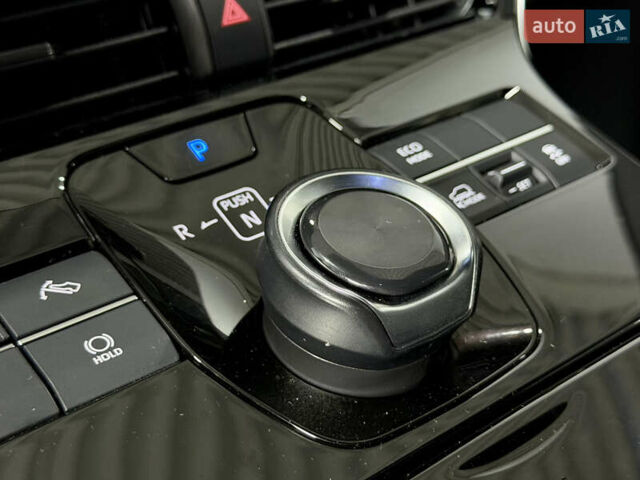 Серый Тойота bZ4X, объемом двигателя 0 л и пробегом 76 тыс. км за 26300 $, фото 29 на Automoto.ua