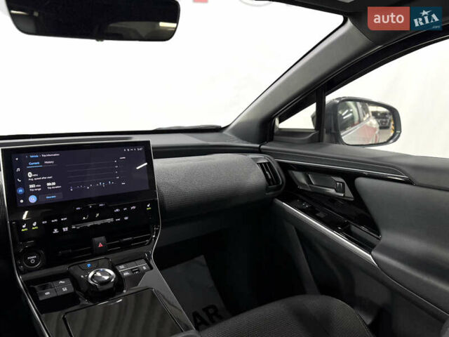 Серый Тойота bZ4X, объемом двигателя 0 л и пробегом 76 тыс. км за 26300 $, фото 34 на Automoto.ua