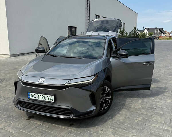 Сірий Тойота bZ4X, об'ємом двигуна 0 л та пробігом 20 тис. км за 25500 $, фото 6 на Automoto.ua